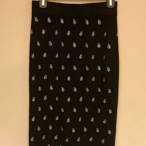 🎁Carmen Marc Valvo black knit pencil skirt with jewel decorations S
